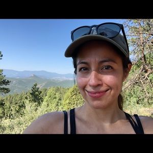 Meet your Posher, Stephanie